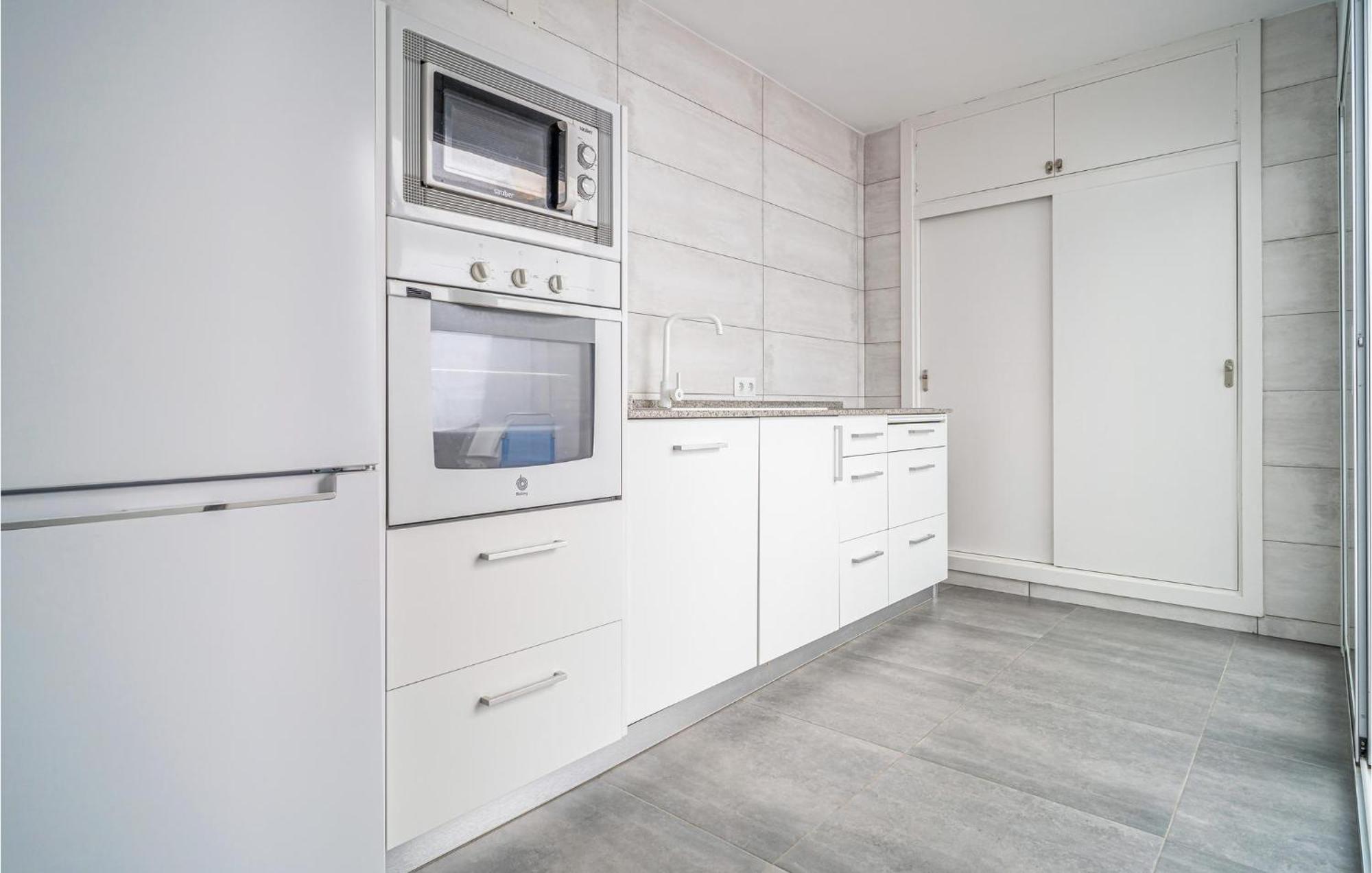 Nice Home In Velez-Malaga With Wifi Экстерьер фото